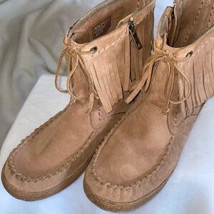 UGG ANKLE moccasins sz 7